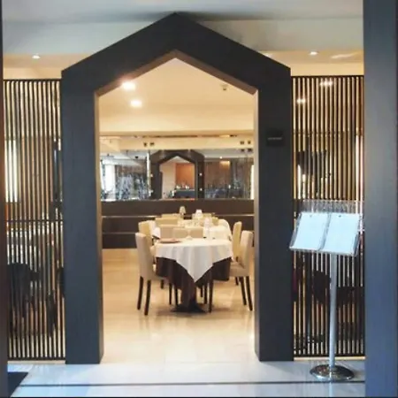 Hotel Golf Milano 4*