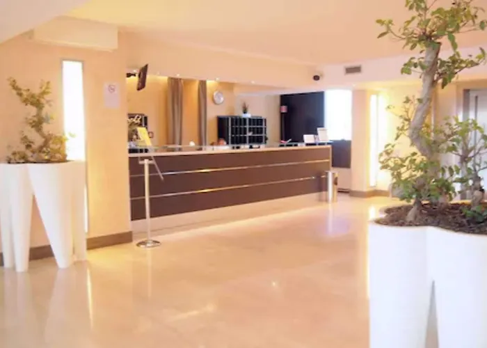 Golf Milano 4* אופרה