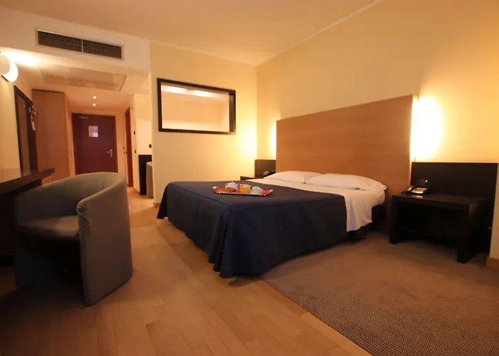 Golf Milano Hotell 4*